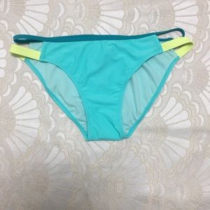 CLOSING CLOSET 🆘 Xhilaration Bikini Bottom